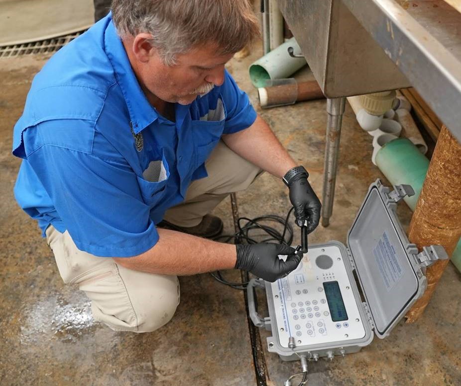 LDWF Matthew Duplessis testing an acoustic transponder
