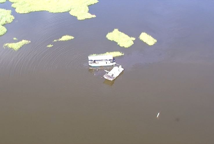 aerial drone image of oyster vessels
