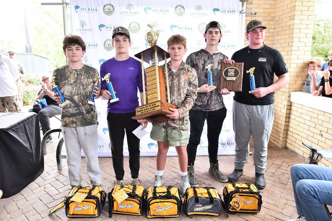 Battle for bass team winner photo from 2025